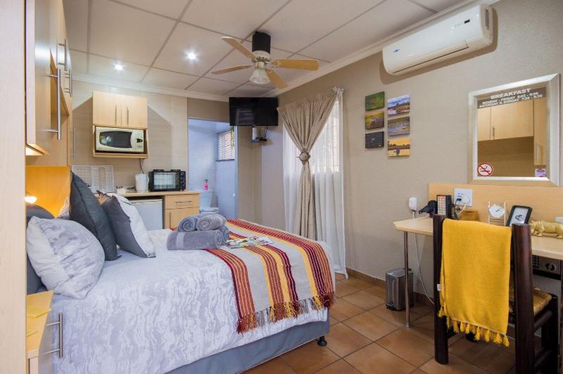 Marle Lodge Bed Breakfast image