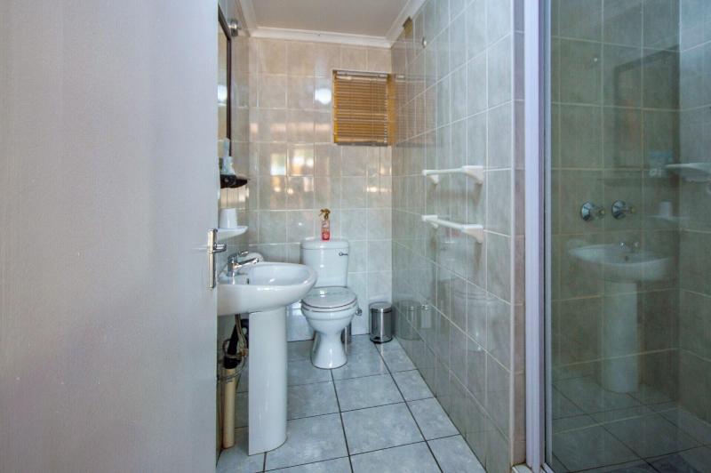 Marle Lodge Bed Breakfast image