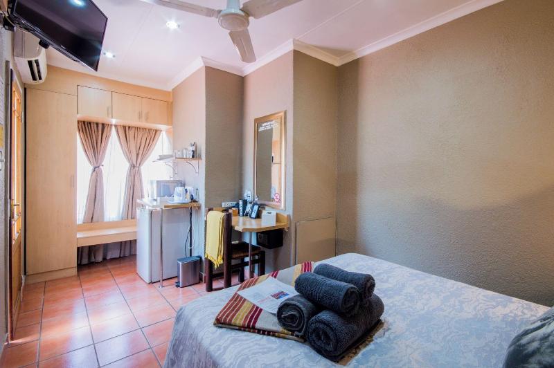 Marle Lodge Bed Breakfast image
