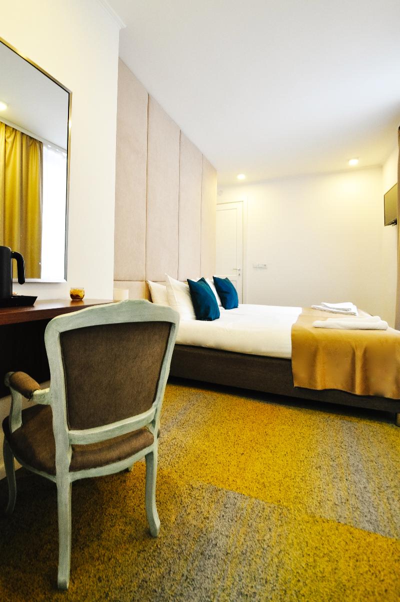 Heritage Hotel Petrakija image