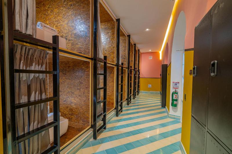 Casa Movida Hostel image