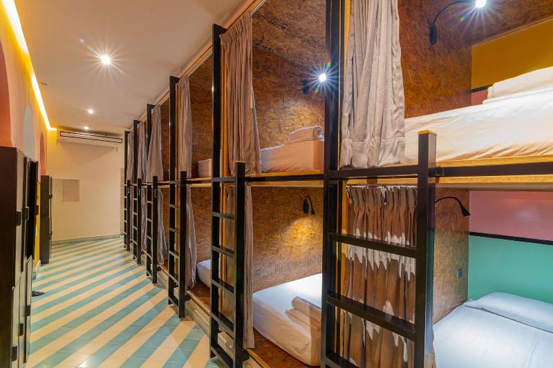 Casa Movida Hostel image