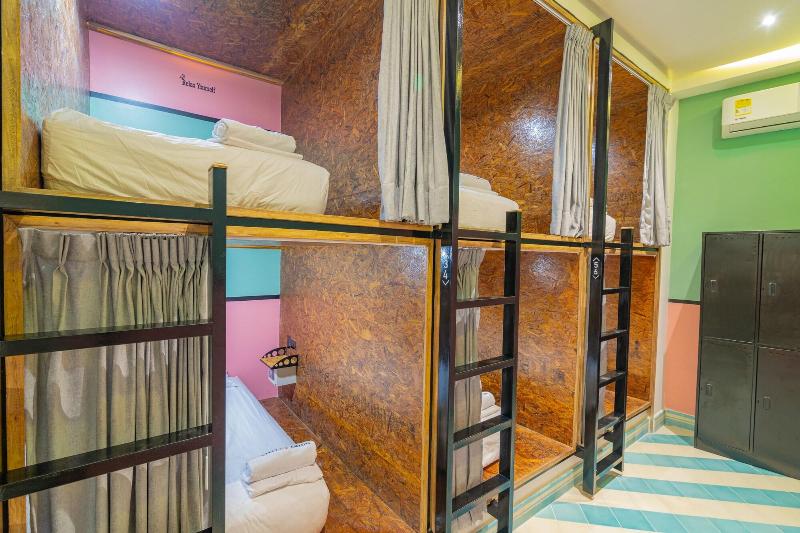 Casa Movida Hostel image