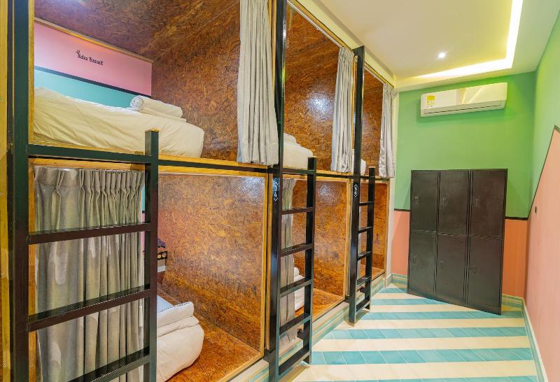 Casa Movida Hostel image