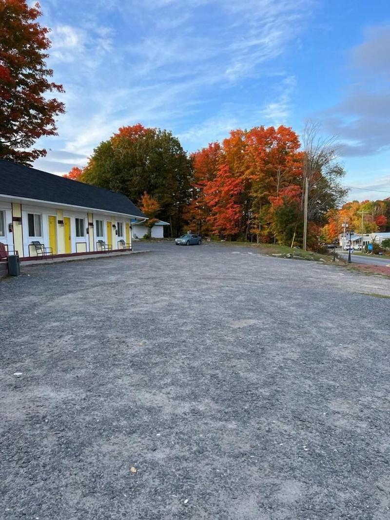 Skyland Motel Inn Suites — photo 3