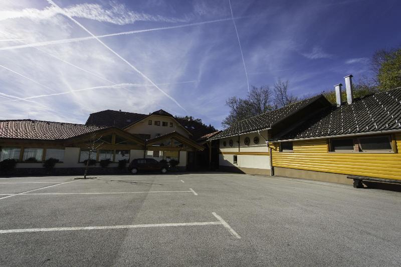 Guesthouse Vodnik — main photo