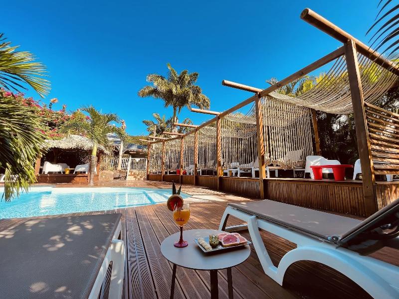 Tropicana Suites 3