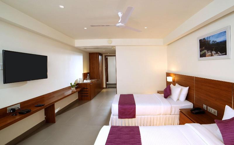 Lilac Hotel 5th Block image