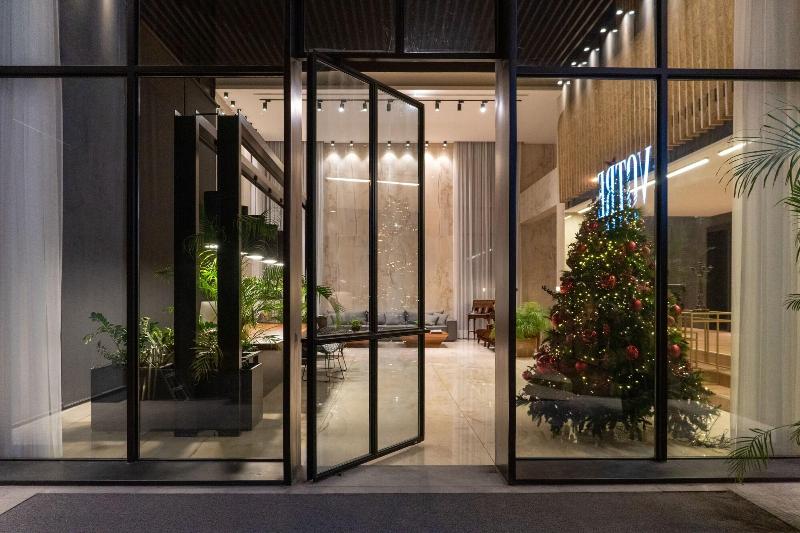 Votre Hotel image