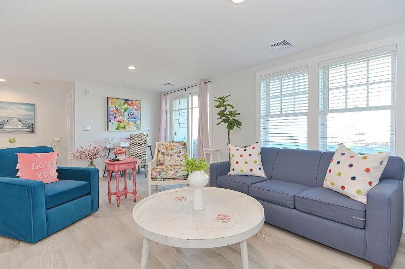 Harbourtown Suites image