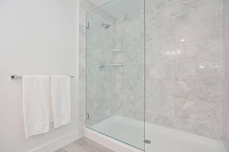 Harbourtown Suites image
