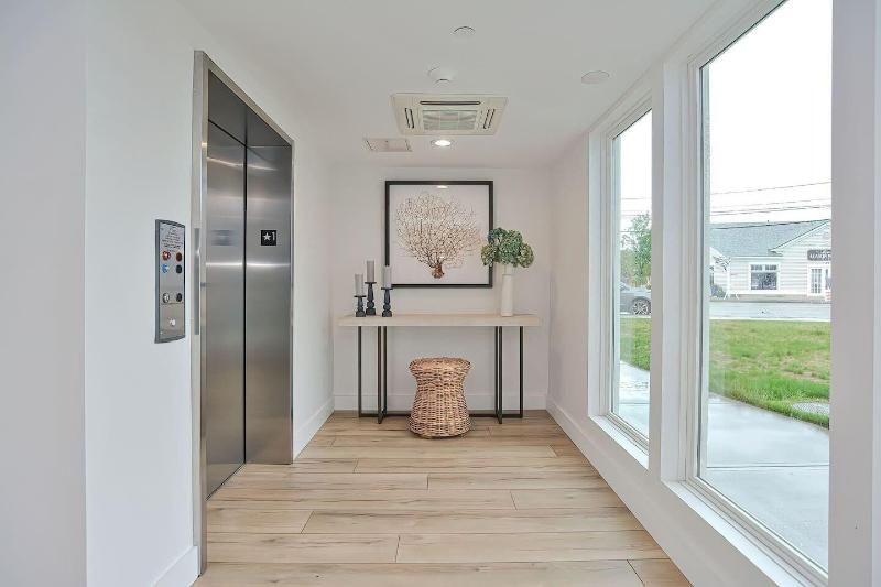 Harbourtown Suites image
