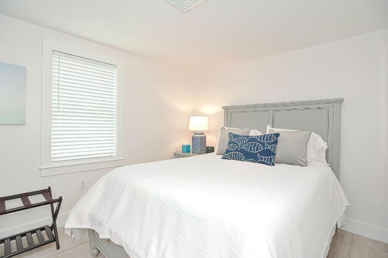 Harbourtown Suites image