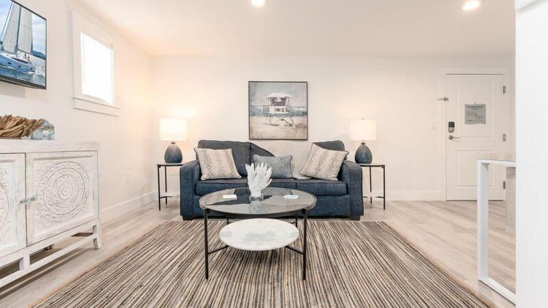 Harbourtown Suites image