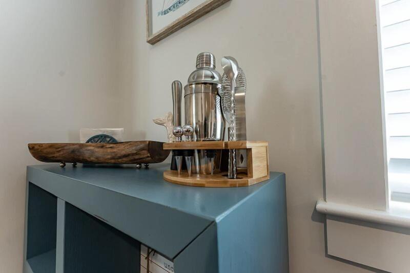 Harbourtown Suites image