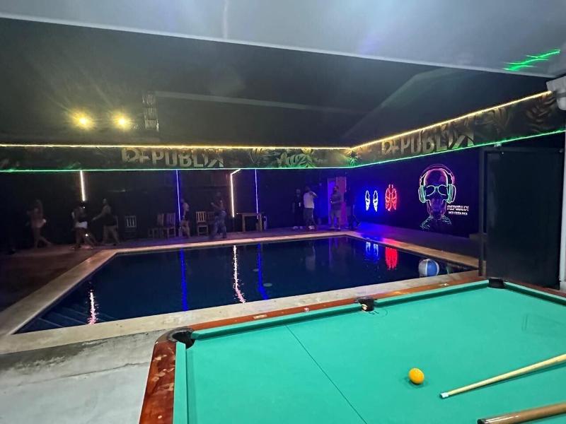 Hotel Blue Marlin Nightclub Sports Bar On Site — main photo