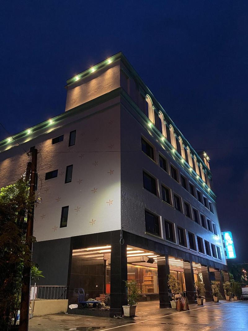Weifeng Boutique Business Hotel image