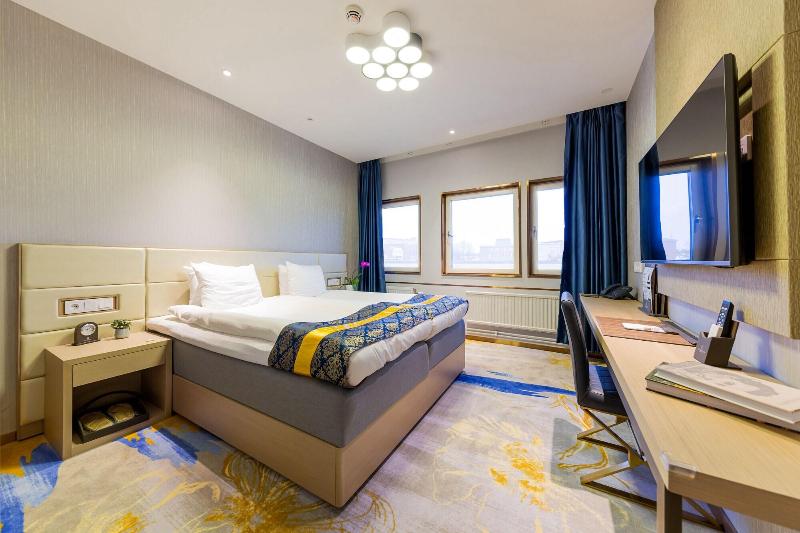 Livington Hotel image