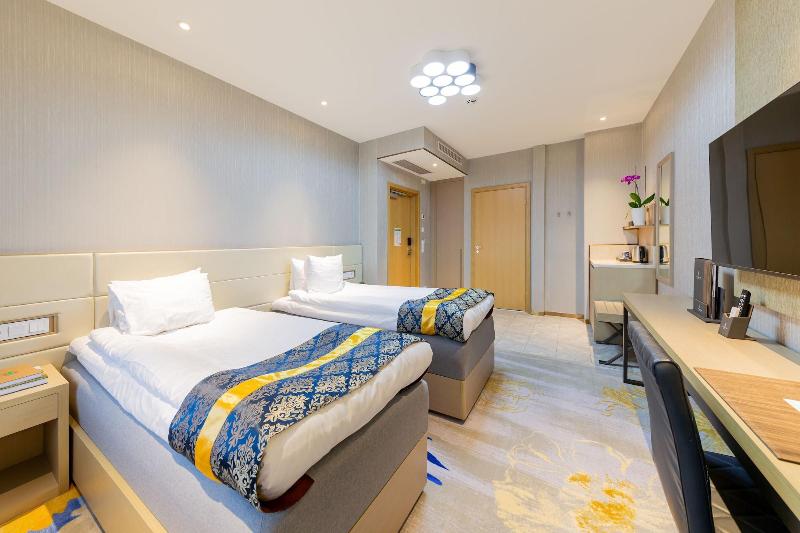 Livington Hotel image