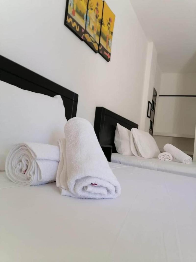 Standard Queen Room Two Beds — photo 2