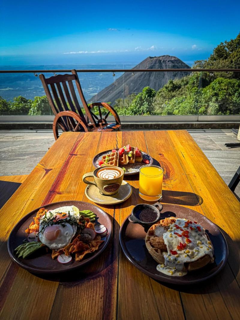 Casa 1800 Cerro Verde Boutique Hotel image