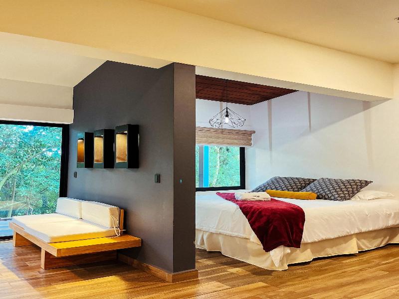 Casa 1800 Cerro Verde Boutique Hotel image