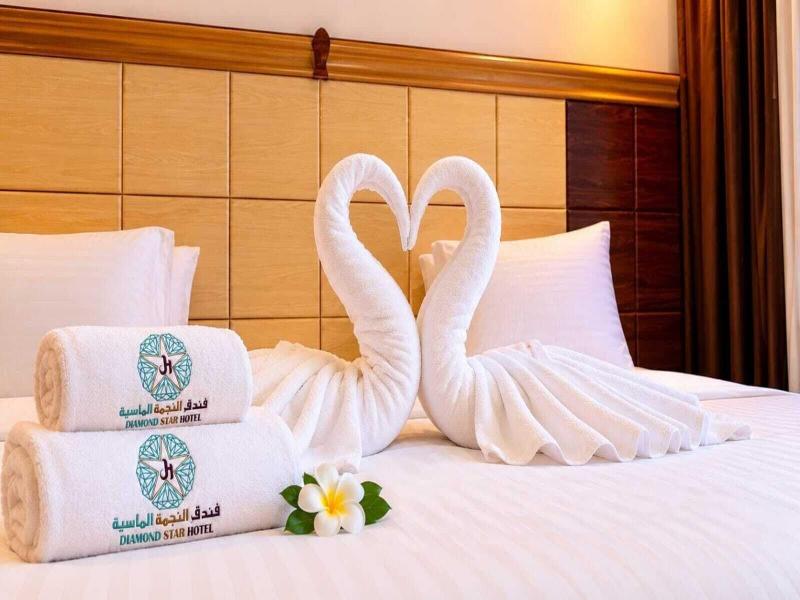 Diamond Star Hotel image