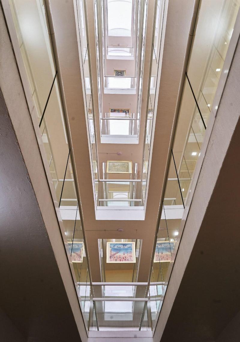 Nora Hotel Co Living image