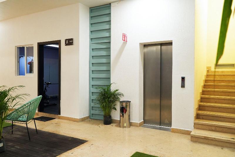 Nora Hotel Co Living image
