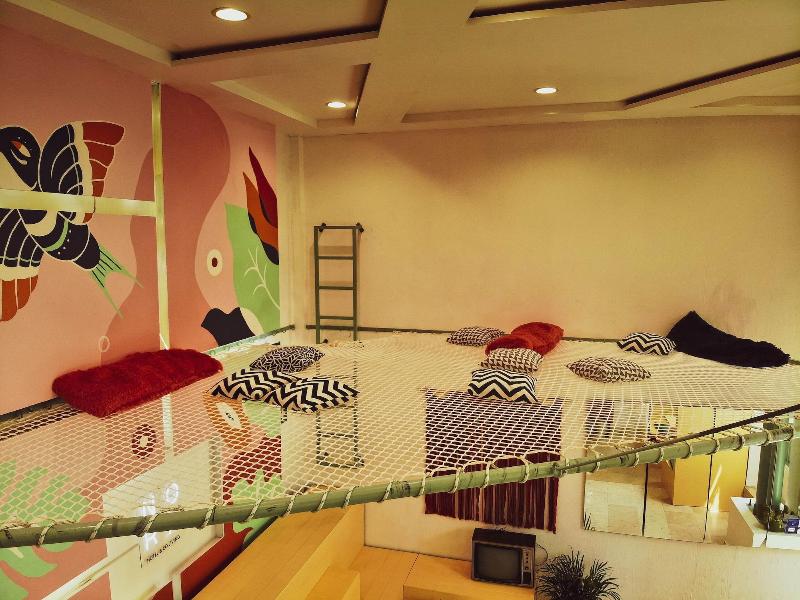 Nora Hotel Co Living image
