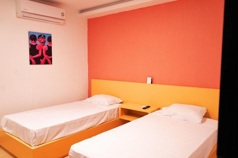 Nora Hotel Co Living image