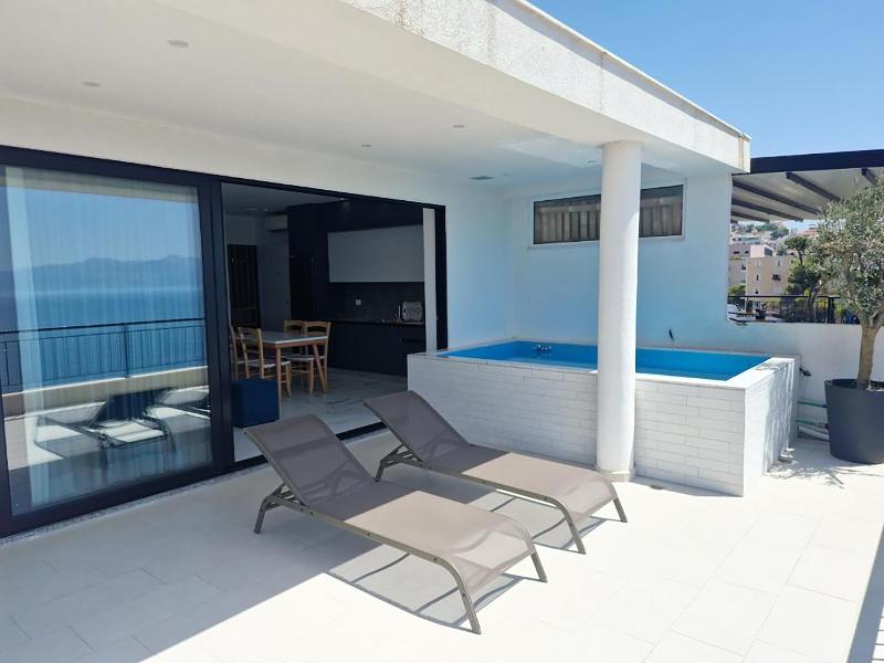 Joanna Suites image