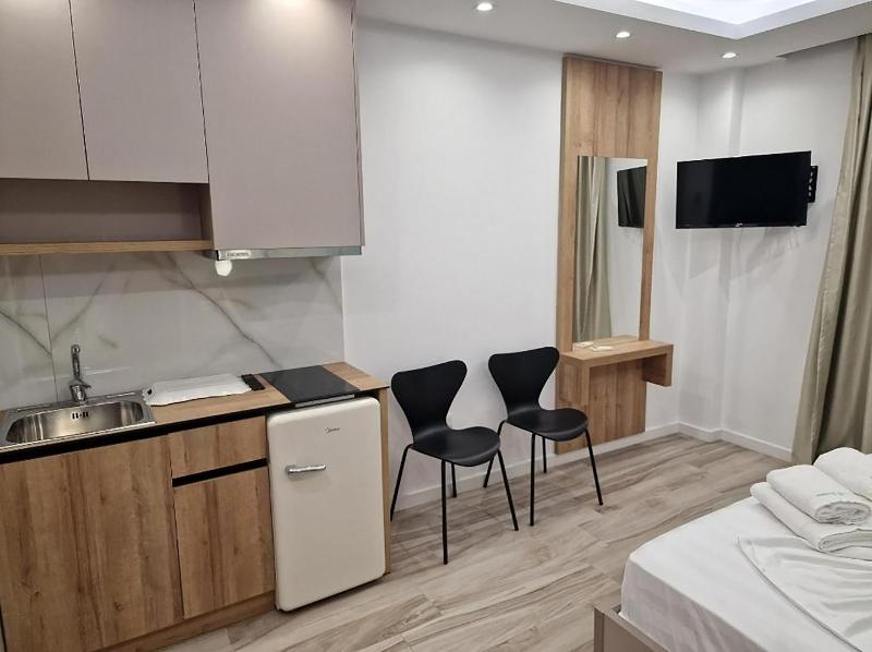 Joanna Suites image