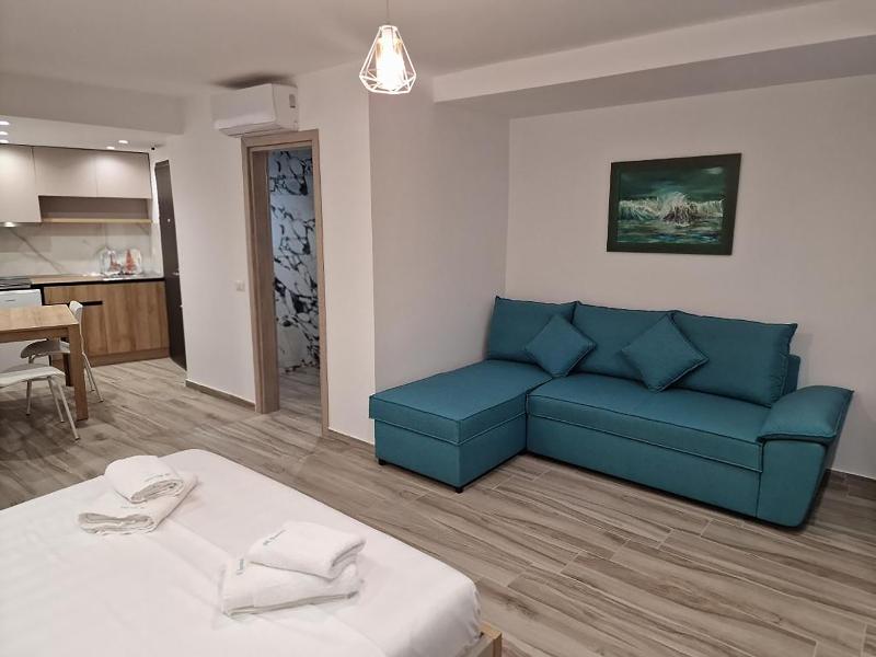 Joanna Suites image