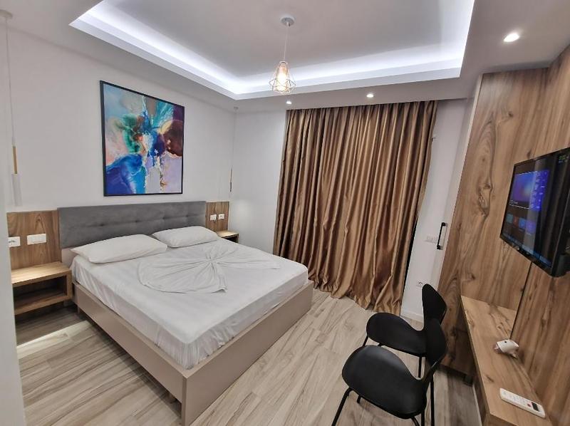 Joanna Suites image