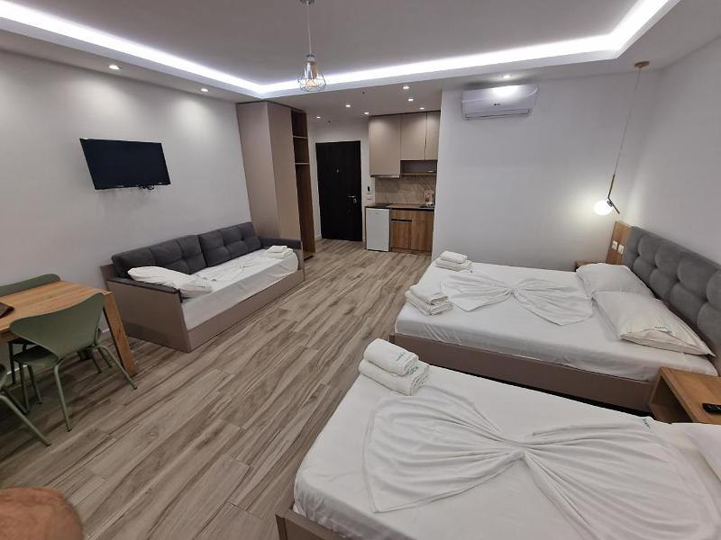 Joanna Suites image