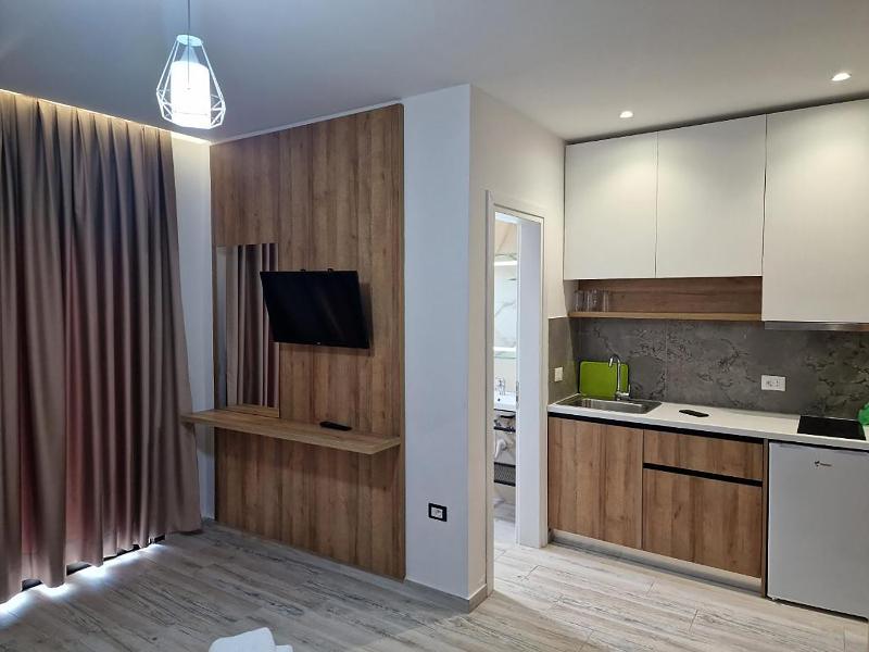 Joanna Suites image