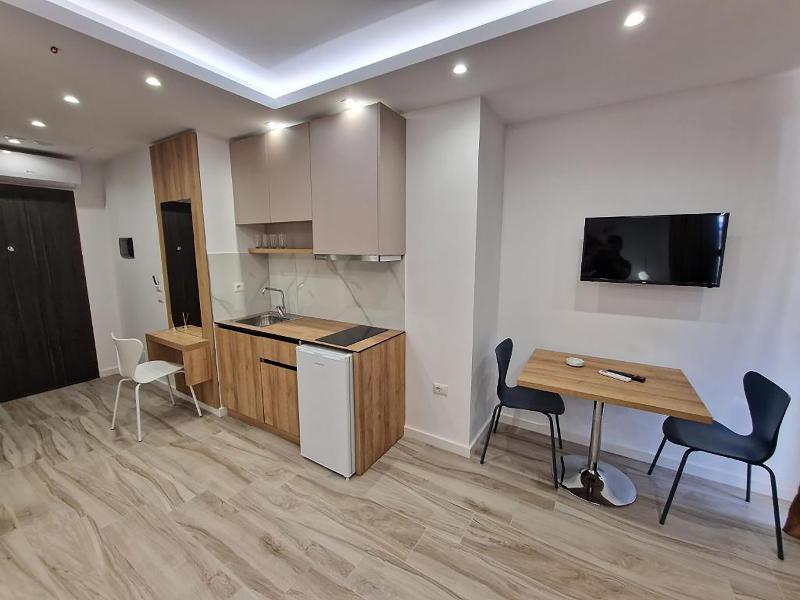 Joanna Suites image