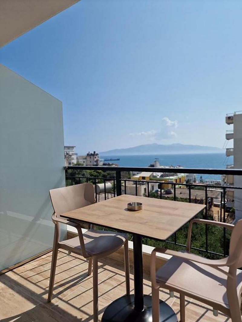 Joanna Suites image