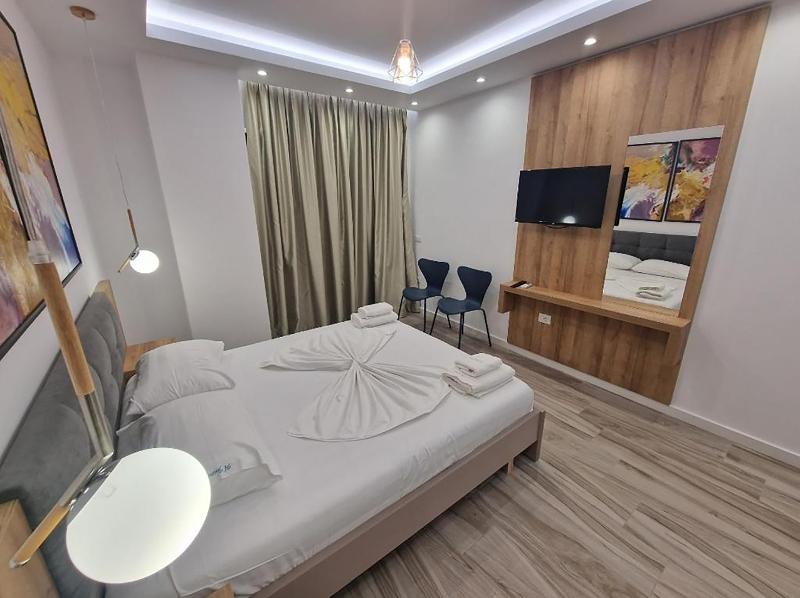 Joanna Suites image