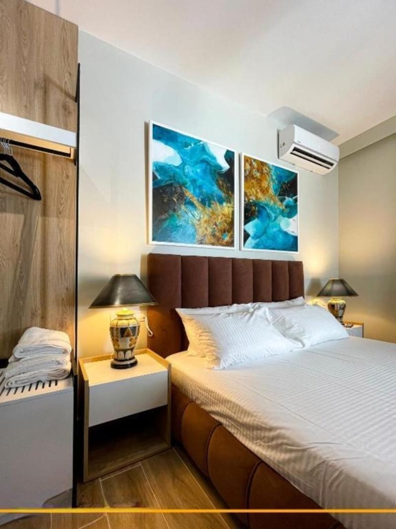 Joanna Suites image