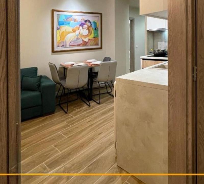 Joanna Suites image