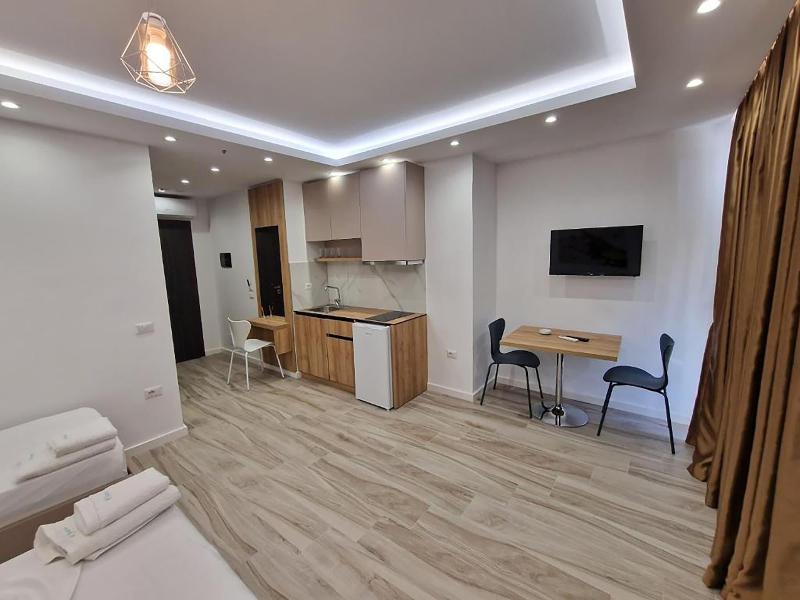 Joanna Suites image