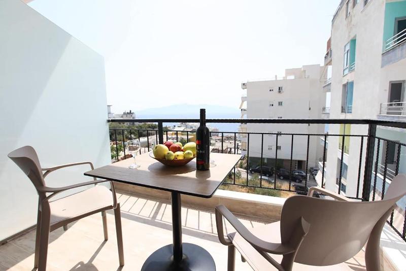 Joanna Suites image