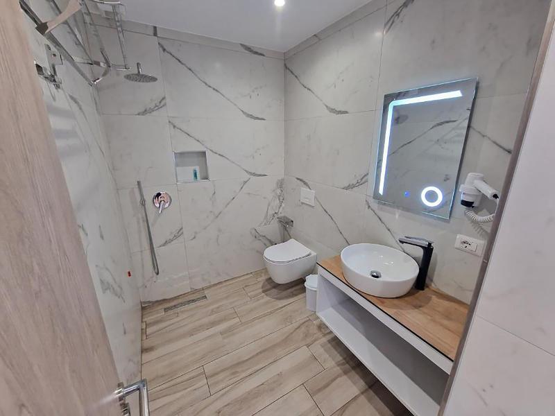 Joanna Suites image