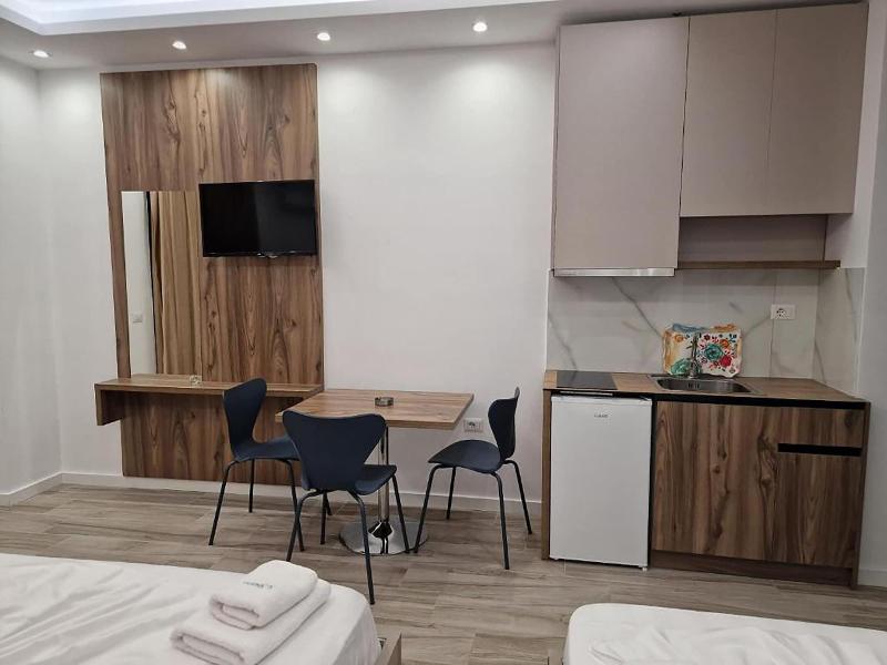 Joanna Suites image