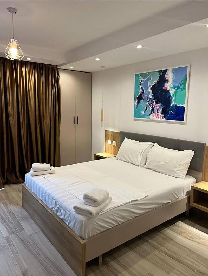 Joanna Suites image