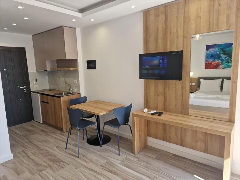 Joanna Suites image