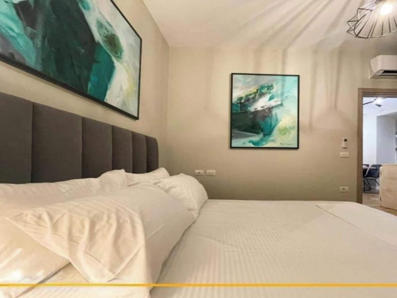 Joanna Suites image