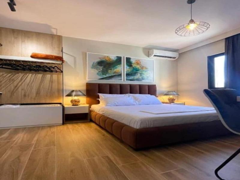 Joanna Suites image